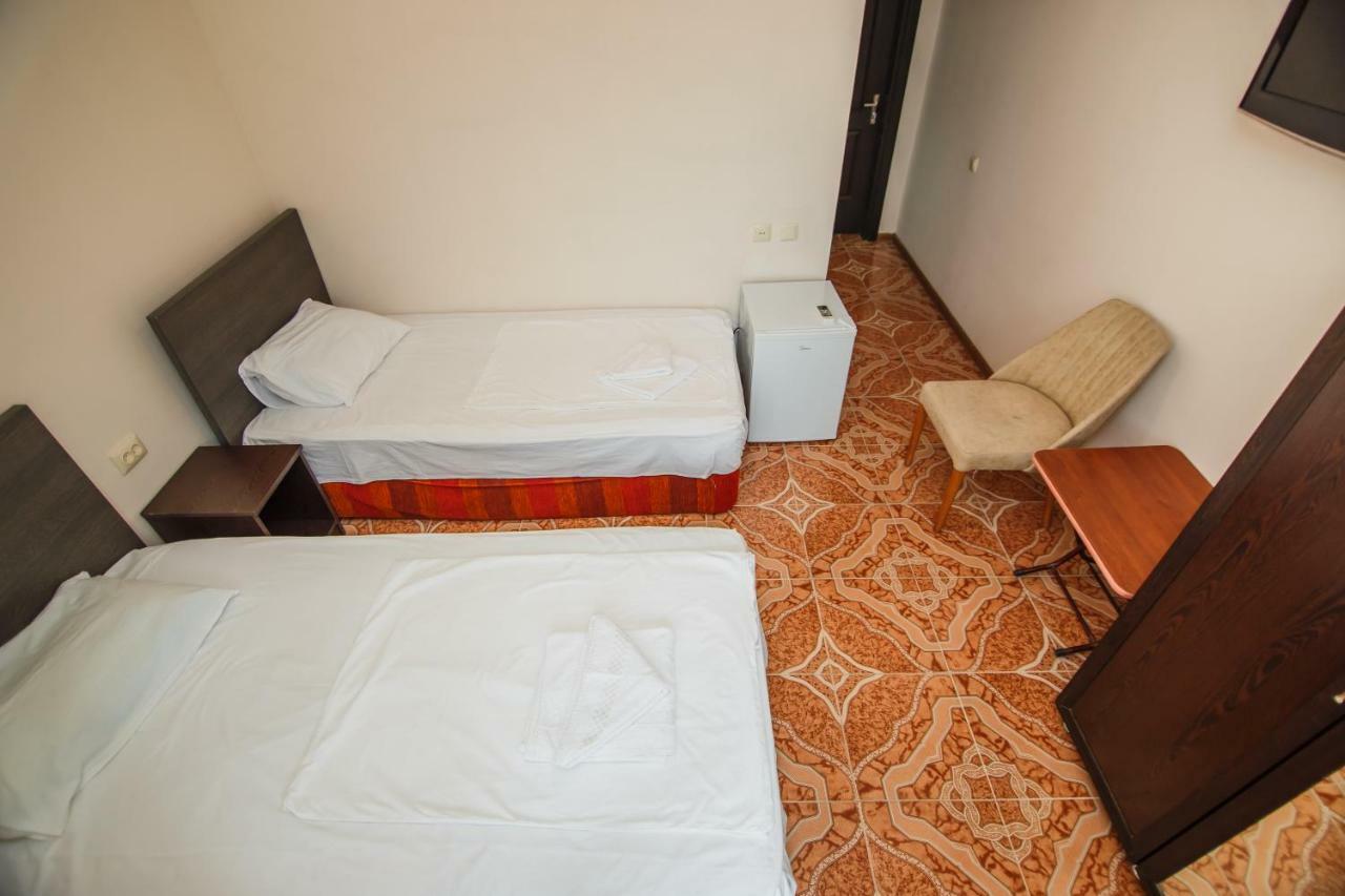 Guest House Nia Gonio Kültér fotó